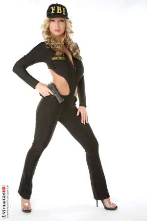 Stripper Picture of Carol G - Let�s let you in on a bit of a secret. You�ll notice some girls are on Virtuagirl HD a lot more than others. A girl like Carol has already been featured in many scenes and has built up quite a collection. That�s because she is so easy to work with and so popular!