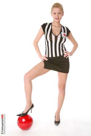 Stripper Picture of Lucianna - With the rise of the E.U. in recent months girls like Lucianna with an organic Euro appeal are in greater demand. She�s a Czech Republic superstar because of her winning smile and her ability to charm you into liking her on an emotional level instead of only a physical one.