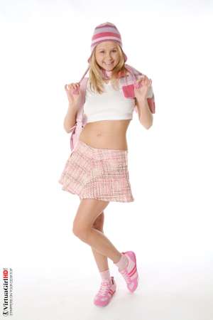 Stripper Picture of Lucianna - With the rise of the E.U. in recent months girls like Lucianna with an organic Euro appeal are in greater demand. She�s a Czech Republic superstar because of her winning smile and her ability to charm you into liking her on an emotional level instead of only a physical one.