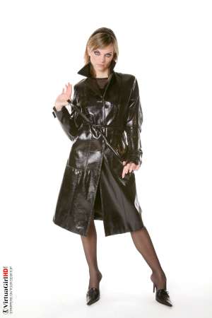 Stripper Picture of Maggie - Maggie is just 22 years old but somehow she has an allure that seems to come from a more classic 1970s or 1960s kind of sex appeal. Many of her fans are older men with more refined tastes. Maggie is like a fine red wine to be savored slowly.