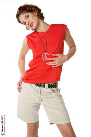 Stripper Picture of Demi - All of the VirtuaGirlHD models are beautiful and talented so what sets each of them apart from the others is usually a personality trait that you don�t notice until they start dancing. Demi is a wild party-girl with a fearless attitude and a daredevil desire to take life on without wavering or being pushed off to the side. Her confidence on stage is spectacular to watch.