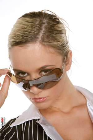 Stripper Picture of Jana H - With a dirty-dozen performances in her collection already Jana H is already well on her way to being the best known Virtua Girl of them all. She gets a lot of fans� emails and takes her time to read each of them because she wants to be able to improve with each new performance!