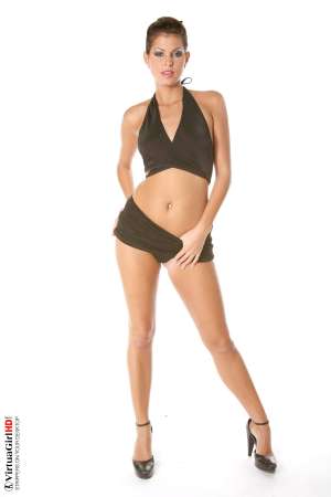 Stripper Picture of Lucky - She uses the stage name Lucky but anyone who has ever seen her perform can tell you that the name applies to her audience even more than it does to herself. After seeing her sway in front of you and shake that bouncy tight little ass you�ll agree that the lucky one is you!