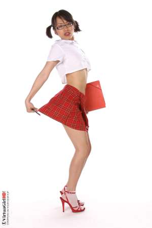 See Hot Stripper Ting in Nude Pics from Strawberry Time (a0452 1/30/2009)