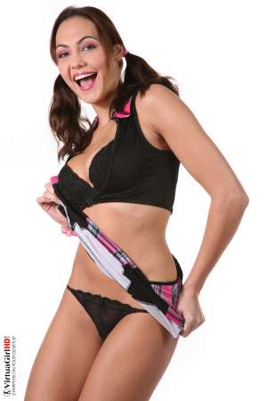 Stripper Picture of Jennifer Max - Originally from Prague Jennifer Max has made a name for herself world-wide as a hardcore Pornstar with many adult movies in her portfolio but her true fans know her real skills are on their best display during her playful stage dancing performances like this one!