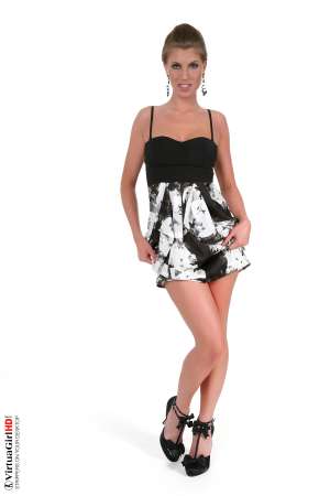 Stripper Picture of Kristine Crystalis - Kristine Crystalis is on a mission to make the most of her time as an erotic dancer. She has big plans for Hollywood stardom and beyond but she knows the Virtua path is the best way for her to connect with fans from around the globe. Give her a chance to earn your affection and see how grateful she becomes!