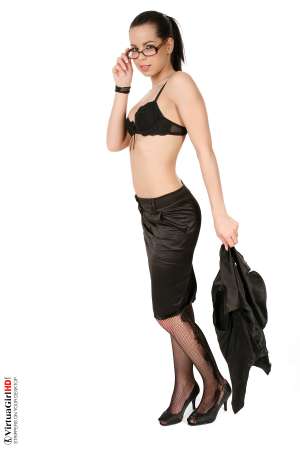 Stripper Picture of Ferrara Gomez - She's 19 years old though many fans may mistake Ferrera Gomez for being just eighteen because of her youthful smile and petite body. She stands under 5.5 feet tall and weighs only 91 pounds which opens up a whole new world of possibilities on the dance floor and in the bedroom!