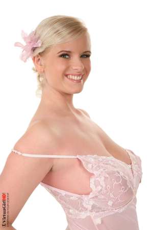 Stripper Picture of Sofia - It's melon season in the Slovak Republic and 23 year old Sofia is looking to find someone interested in her ripe fruits. Shaking her sexy body across your screen and giving you a free taste of herself - this is one melon seller you'll want to say YES to every time!