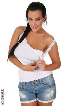 Stripper Picture of Carmen Croft - You are not dreaming Carmen Croftjust made a solo show especially for you! Her strong hips and powerful muscles make her a fan favorite among fitness enthusiasts and bodybuilders around the world but the way she smiles right before she has an orgasm is what brings in so many casual admirers as well. Get between her thighs and say hello!