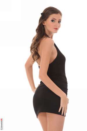 Stripper Picture of Robin - Say hello to Robin. Robin came to us from Budapest Hungary with the cutest little accent and one gorgeous figure. At 5'8