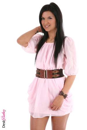 Stripper Picture of Katie Oliwer - Katie Oliwer from the Czech Republic is probably best known for her long gorgeous legs and super sultry dance routines. She is proud to be a high maintenance diva when it comes to her appearance. Katie says she spends many hours at the gym toning and tanning her body. She also eats all organic to stay healthy and buys a new French perfume every month...