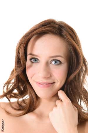 Stripper Picture of Tracy Smile - Tracy Smile is ready to share some very sexy private moments with you right now. She may be pierced and naked but that doesn't make her any less innocent. Notice how she transforms from a shy sweetheart to a sultry minx right in front of your eyes. This Czech mate is the one you'll want to watch again and again!