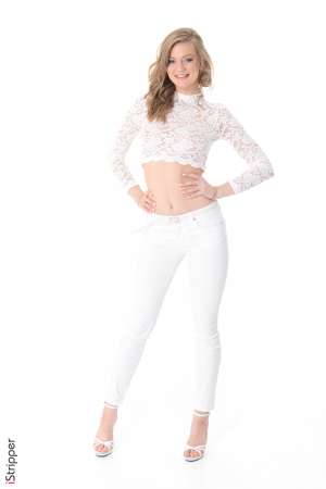 Stripper Picture of Merry Pie - Merry Pie is a 20 year old beauty from Latvia and we know she is going to get you off. At 5'8