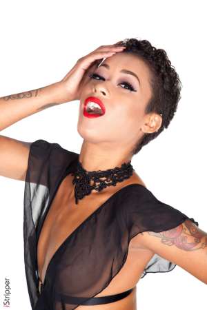 Stripper Picture of Skin Diamond - Skin Diamond is making her VirtuaGirl debut and we couldn't be more ecstatic. With a body that doesn't quit and an attitude to match Skin knows she's hot and she is ready to turn you on. Skin Diamond is a well established pornstar but she is excited to have more intimate connections with her fans. Skin wants you to know she is looking right at you as she shakes her booty and caresses her soft skin for your pleasure. When she's not on set for work Skin is actively building her entrepreneurial endeavors. She learned to diversify her interests from the big American rap moguls and she hopes to build her brand like they have. With interests in restaurants lingerie and perfume you can see Skin has a mind for business and a body was built for sex!