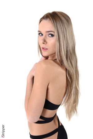 Stripper Picture of Karissa - Karissa is 23 yo and already 4 years of adult modeling! She comes from Ukraine where she makes studies to become an actress. She's totally mad of theatre! She also plays drums and keeps on getting lessons as often as she can between two shootings. Karissa is a splendid & strong woman her shows for iStripper are very impressive!