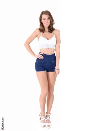 Stripper Picture of Emylia Argan - Emylia Argan is 26 she's from Prague. She started her career in 2012. Emylia is mad of lingerie and spend most of her monthly salary bying the sexiest & most beautiful lace underwears. And she came to our studios with a full suitcase! Apart from this passion Emylia loves cooking for her friends while relating her travels all over the world for photoshootings.