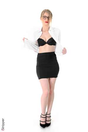 Stripper Picture of Mila I - Mila I comes from Kiev where she's born 26 years ago. She started her career in 2011 and she's veery careful selecting only the best producers! In life Mila gives sexual education courses to adults she loves old movies listen mainly Jazz & Blues music and spend the maximum of her free time horseback riding...