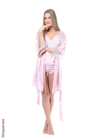 Stripper Picture of Tiffany Tatum - Here is Tiffany Tatum! Tiffany is just 20 she comes from Hungary where she just started at the university. She started her career in adult in late 2017 a new face in the universe that you will soon know by heart... Apart from school and modeling Tiffany has a passion for horses and she rides as soon as she has a moment! She has also behind her 10 years of classical ballet and keeps on taking dancing lessons...