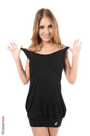 Stripper Picture of Rebecca Volpetti - Rebecca Volpetti is Italian she lives in Rome when not in a plane for shooting! She's just 21yo and yet 3 full years of modeling! She has a tatoo above her right hip that says: 