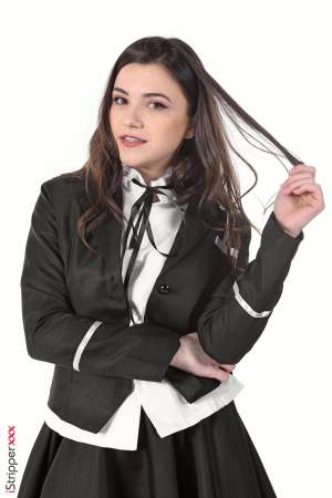 Stripper Picture of Hayli Sanders - Hayli Sanders comes from Ukraine where she's born in 1995. She started her career in 2017 and has cumulated a serious experience of the adult scenes! Before this she was a semi-professional athlete specialized in 100 & 200m! Hayli told us that the thing she prefers over all in life is... do nothing :) Yes Hayli is lazy! Inactivity is her leitmotiv and her favorite place is her bed just in front of the tv with her cat purring just near her...