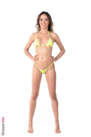 Stripper Picture of Francys Belle - Francys is from Rio de Janeiro! And she's veeery hot! She's 36 which is totally unthinkable except when considering the multiple experiences she had over the time and that makes her say today that she prefers sex in groups! Apart from her career Francys loves reading books and cooking very long & complicated meals that she like sharing with her whole group of (sex) friends!