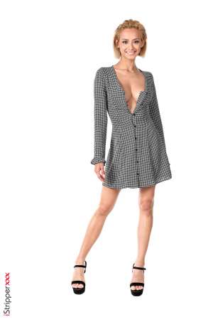 Stripper Picture of Veronica Leal - Caliente!!!! Veronica Leal is from Colombia. She's born in Sardinata in 1993. She describes herself as a Human Lover... She's full of energy always smiling she enjoys every little pleasure in life and has no limit discovering new things tasting new food or new sexual practices... Veronica shines so much that you will have no choice but feeling positive and happy when she'll dance on your taskbar!