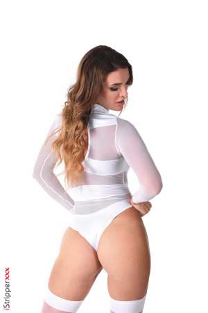 Stripper Picture of Milena - Milena is from Moscow where she's born 26 years ago. She started her career as a model a few years ago and she does it for pleasure (both her and ours :-P) Milena loves to travel meet new people discover new dishes and explore each country's fashion! And she absolutely adooooored our dressing room! And for good reason! Milena can wear any style from the finest lingerie to the most sophisticated evening dress or mini denim skirts ... a real treat for the eyes